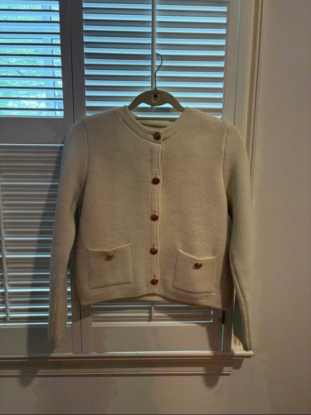 Zara Classic Cream Knit Button-Front Cardigen Sweater